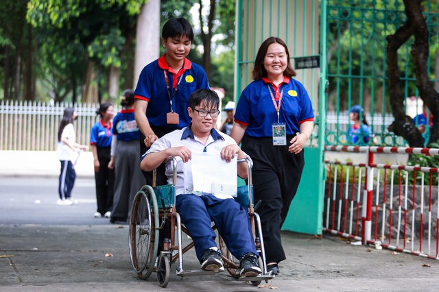 Học nghĩa t&igrave;nh ở th&agrave;nh phố mang t&ecirc;n B&aacute;c - Ảnh 3.