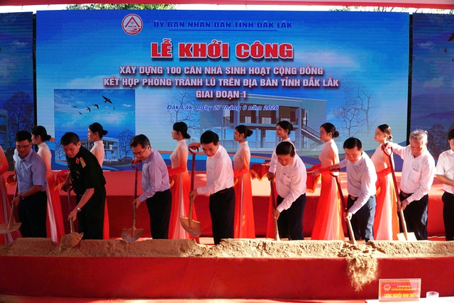 Khởi công 100 căn nhà tránh lũ cộng đồng ở Đắk Lắk- Ảnh 2.