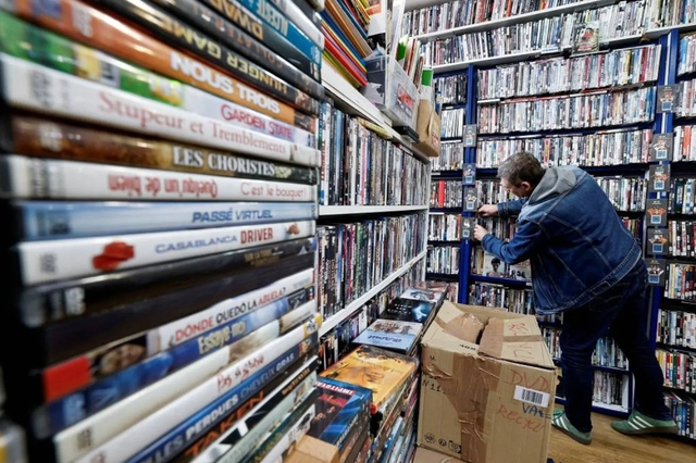 Muốn lưu trữ phim l&acirc;u d&agrave;i, n&ecirc;n chọn DVD hay ổ cứng? - Ảnh 1.