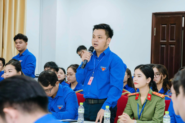 5 diễn đ&agrave;n &yacute; nghĩa tại Đại hội Thanh ni&ecirc;n ti&ecirc;n tiến TP.HCM l&agrave;m theo lời B&aacute;c- Ảnh 3.
