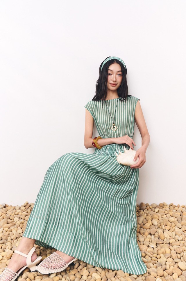 Xoa dịu &aacute;nh nắng m&ugrave;a hạ với những thiết kế m&agrave;u xanh m&aacute;t mắt- Ảnh 6.