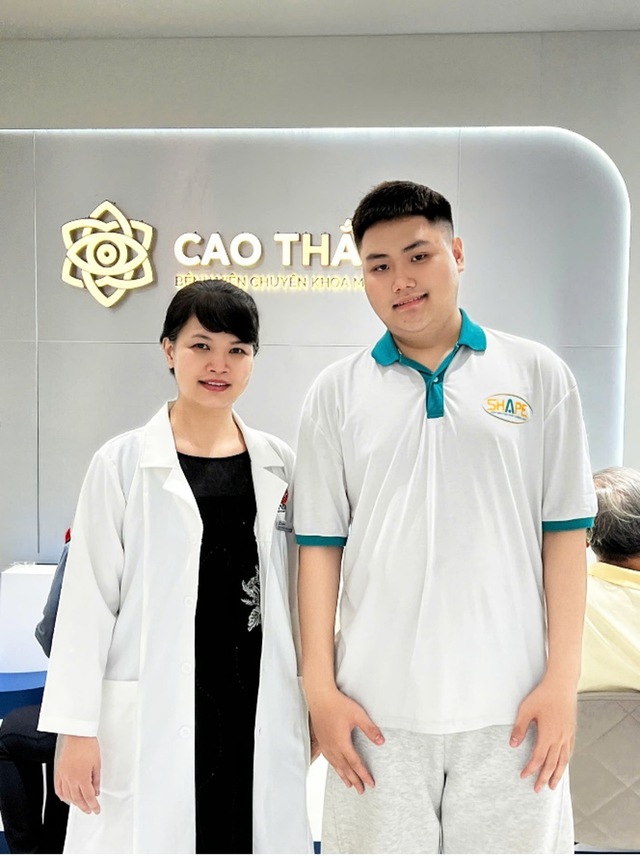 Lấy lại thị lực cho bệnh nh&acirc;n vi&ecirc;m m&agrave;ng bồ đ&agrave;o g&acirc;y đục thủy tinh thể  - Ảnh 3.