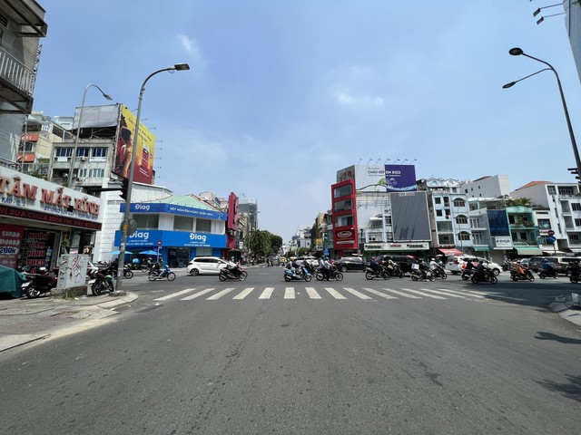 (Chưa biên tập) Từ ánh đèn phòng trọ đến mái ấm nơi quê hương thứ hai - Ảnh 1.