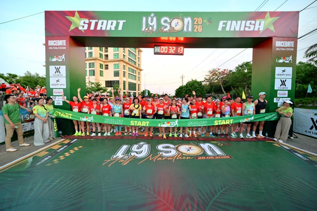 L&yacute; Sơn Half Marathon: Chạy giữa biển trời v&agrave; nham thạch triệu năm- Ảnh 1.