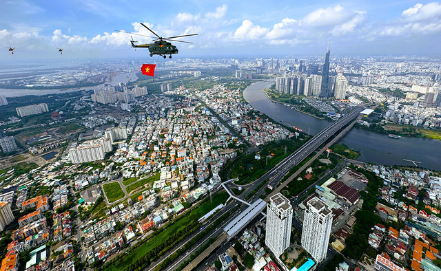 50 năm th&agrave;nh phố mang t&ecirc;n B&aacute;c: Người trẻ chia sẻ g&igrave;? - Ảnh 1.