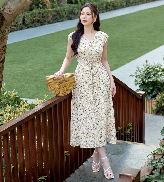 Đắm m&igrave;nh trong vẻ đẹp l&atilde;ng mạn của v&aacute;y hoa ng&agrave;y nắng hạ- Ảnh 3.