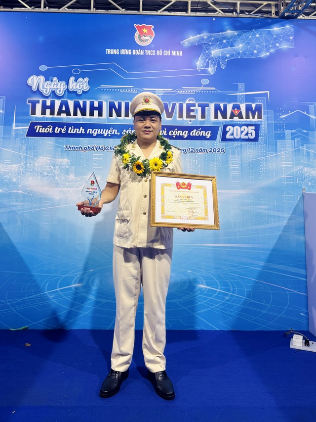 Thượng úy ‘máu sống’ ở Hỏa Lựu - Ảnh 5.