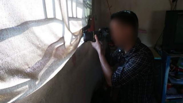 Khi ai cũng c&oacute; thể trở th&agrave;nh 'paparazzi', xuất hiện nỗi lo bị người lạ ghi h&igrave;nh - Ảnh 1.