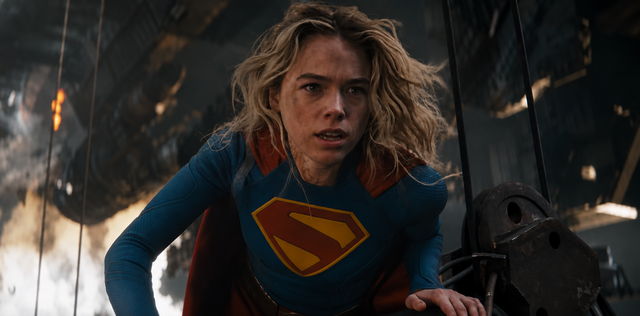 'Supergirl' thất thế ngay khi ra mắt- Ảnh 1.