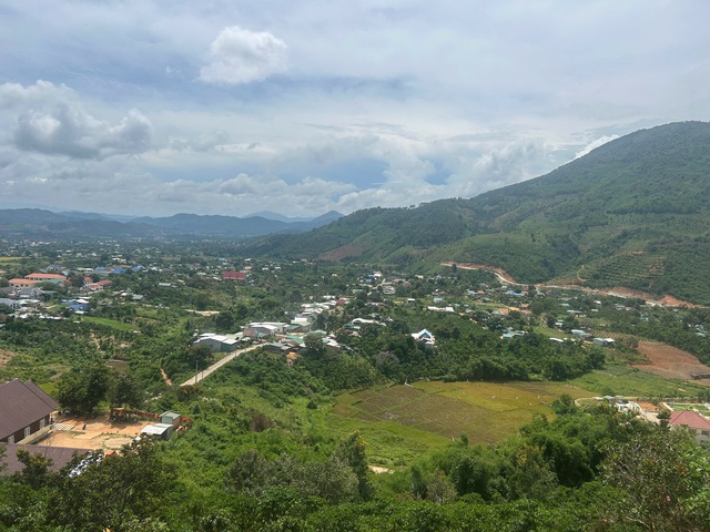 Tuyến đường ĐT722 ho&agrave;n th&agrave;nh, mở lối ngắn nhất từ Đ&agrave; Lạt l&ecirc;n Bu&ocirc;n Ma Thuột - Ảnh 5.