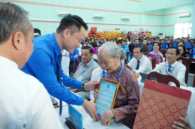 Anh Đỗ Đức Thanh l&agrave;m Chủ tịch Hội Li&ecirc;n hiệp thanh ni&ecirc;n tỉnh Gia Lai - Ảnh 1.