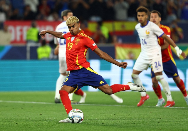 Si&ecirc;u m&aacute;y t&iacute;nh dự đo&aacute;n bất ngờ về kết quả World Cup 2026: Chủ nh&agrave; Mỹ cơ hội v&ocirc; địch&hellip; 1,21%- Ảnh 2.