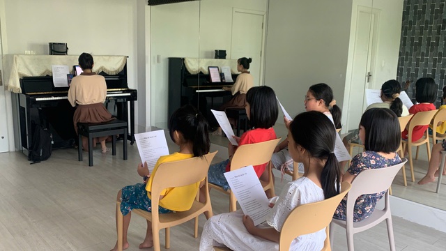 Những địa chỉ d&agrave;nh cho phụ huynh muốn đưa con học nhạc cụ dịp h&egrave; ở TP.HCM - Ảnh 2.