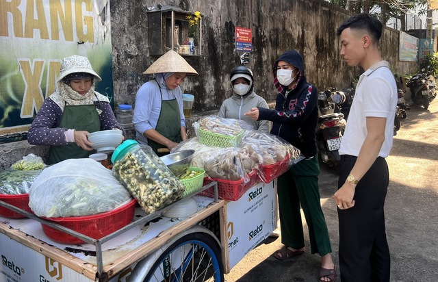 Gân kiệu, món ăn bình dị lưu luyến bao thế hệ sinh viên xứ Huế- Ảnh 1. Gân kiệu, món ăn bình dị lưu luyến bao thế hệ sinh viên xứ Huế- Ảnh 1.