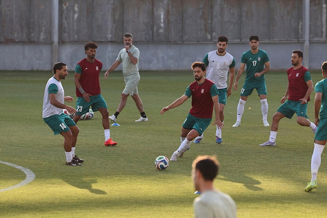 Đội tuyển Iran đi đường vòng đến nước Mỹ- Ảnh 1. Đội tuyển Iran đi đường vòng đến nước Mỹ- Ảnh 1.