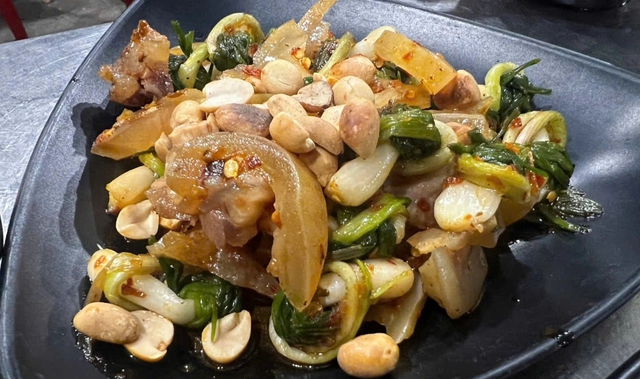 Gân kiệu, món ăn bình dị lưu luyến bao thế hệ sinh viên xứ Huế- Ảnh 5. Gân kiệu, món ăn bình dị lưu luyến bao thế hệ sinh viên xứ Huế- Ảnh 5.