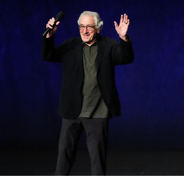 Điều g&igrave; khiến Robert De Niro ấn tượng về Ariana Grande sau lần đầu hợp t&aacute;c? - Ảnh 2.