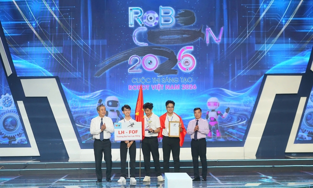 Đội LH-FOF: 'Sẽ đến với ABU Robocon 2026 bằng kh&aacute;t vọng v&ocirc; địch!' - Ảnh 2.