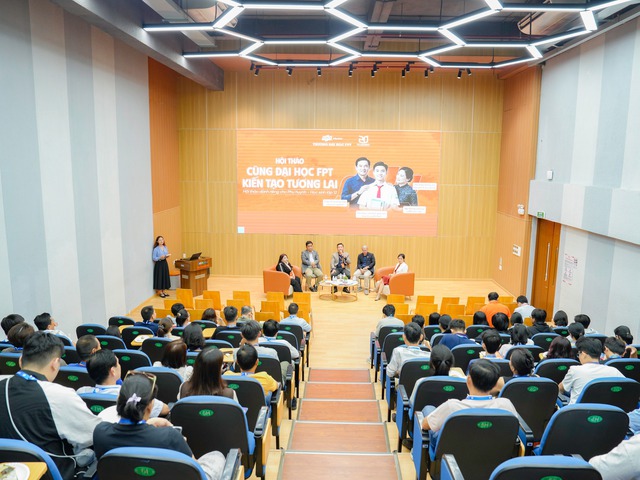Phụ huynh v&agrave; học sinh Gen Z kỳ vọng nhiều hơn một tấm bằng đại học- Ảnh 1.