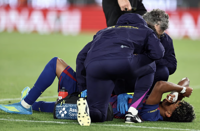 Yamal muốn s&aacute;nh vai Messi v&agrave; Ronaldo trong lịch sử World Cup- Ảnh 2.