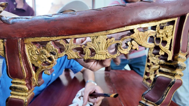 Hoàn thành phục chế ngai vàng triều Nguyễn sau vụ phá hoại- Ảnh 3.