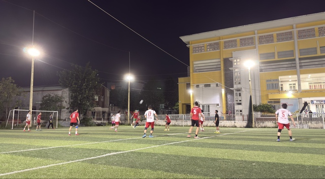 Ảnh dự thi: Dòng điện thắp sáng cả tương lai - Ảnh 8.
