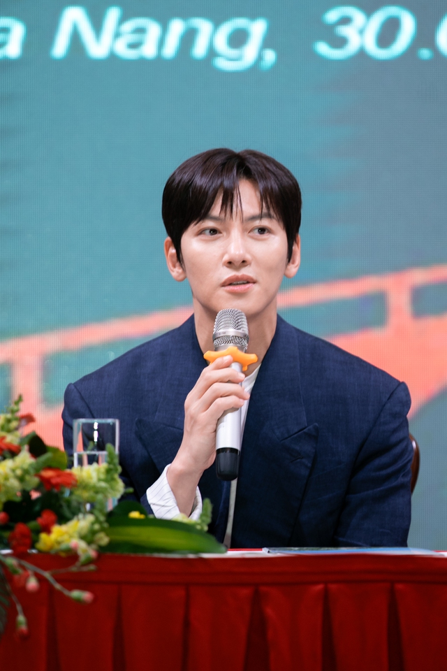 Điều khiến Ji Chang Wook lu&ocirc;n muốn trở lại Việt Nam - Ảnh 3.