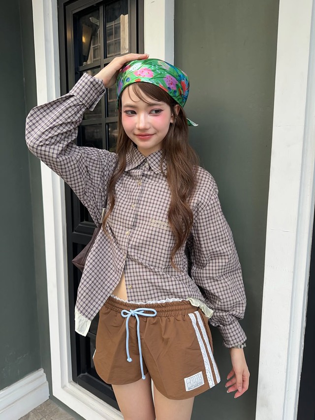 Đừng ngại nổi bật cùng họa tiết tartan phá cách- Ảnh 6.