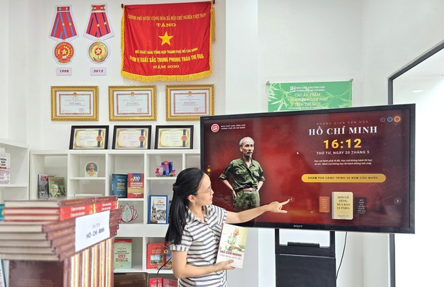Ra mắt tủ sách Hồ Chí Minh và không gian văn hóa số về Bác- Ảnh 2.