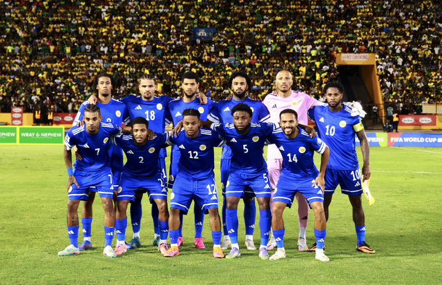 Từng su&yacute;t thua đội tuyển Việt Nam, đảo quốc 156.000 d&acirc;n quyết g&acirc;y sốc ở World Cup - Ảnh 1.