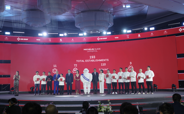 Việt Nam lần đầu sở hữu 11 sao Michelin- Ảnh 1. Việt Nam lần đầu sở hữu 11 sao Michelin- Ảnh 1.