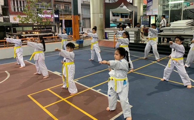 Hè này cho con học võ ở đâu? - Ảnh 1.