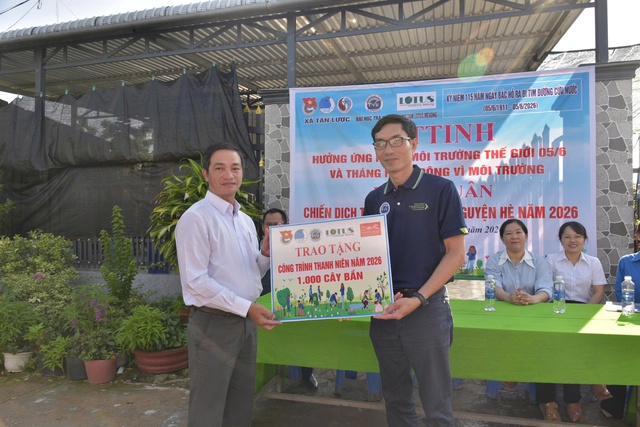 Vĩnh Long trồng 1.000 c&acirc;y bần chống sạt lở tại c&aacute;c điểm &lsquo;n&oacute;ng&rsquo; ven s&ocirc;ng - Ảnh 1.