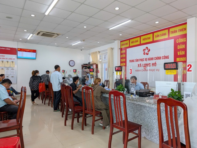 Vĩnh Long thi tuyển v&agrave;o c&ocirc;ng chức 683 người hoạt động kh&ocirc;ng chuy&ecirc;n tr&aacute;ch- Ảnh 2.
