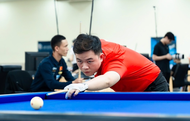 Billiards: Trần Quyết Chiến bất ngờ bị loại sớm, Bao Phương Vinh ngược d&ograve;ng v&agrave;o knock-out- Ảnh 1.