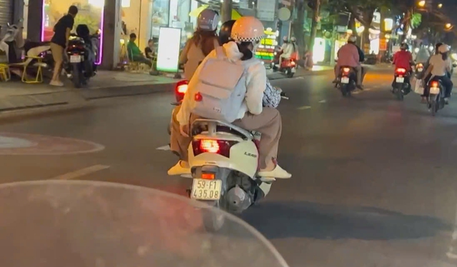 B&ecirc;n trong &ldquo;l&ograve;&rdquo; nu&ocirc;i phụ nữ - Ảnh 1.