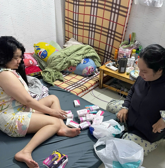 B&ecirc;n trong &ldquo;l&ograve;&rdquo; nu&ocirc;i phụ nữ - Ảnh 6.