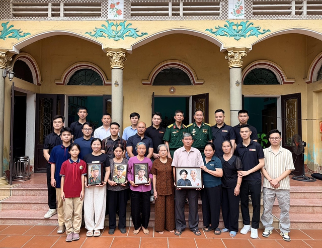 Ch&agrave;ng trai trẻ v&agrave; h&agrave;nh tr&igrave;nh t&ocirc; m&agrave;u k&yacute; ức - Ảnh 4.