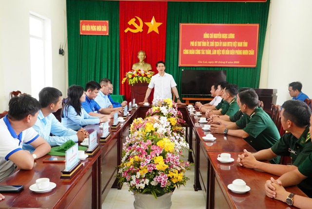 Chương tr&igrave;nh Sinh vi&ecirc;n với biển, đảo Tổ quốc đến với x&atilde; đảo Nhơn Ch&acirc;u - Ảnh 4.