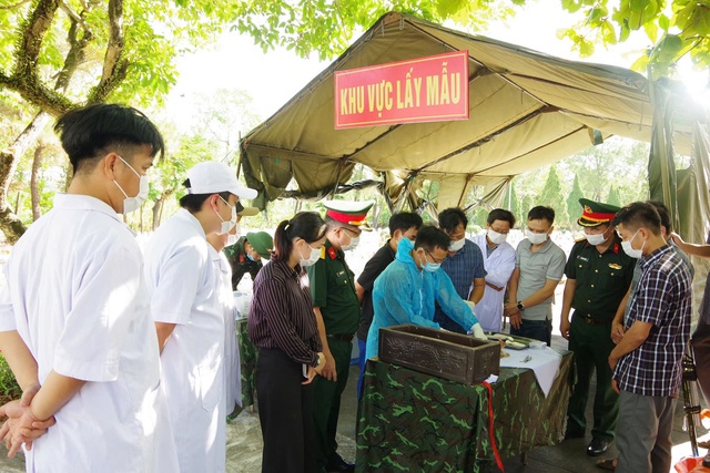 Lấy mẫu ADN phần mộ Nghĩa trang liệt sĩ quốc gia Đường 9- Ảnh 2.