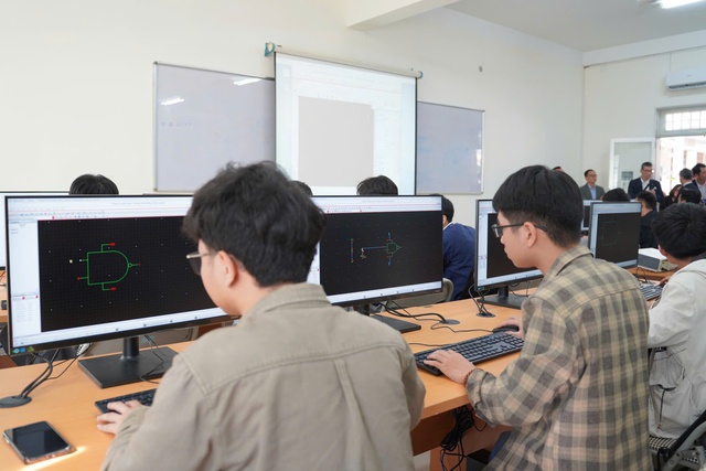 VN bứt ph&aacute; bằng KH-CN: Tăng tốc đ&agrave;o tạo c&aacute;c ng&agrave;nh c&ocirc;ng nghệ mới - Ảnh 2.