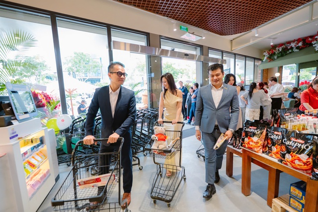 Mena Gourmet Trần N&atilde;o, si&ecirc;u thị boutique s&agrave;nh điệu tại khu đ&ocirc;ng TP.HCM - Ảnh 3.