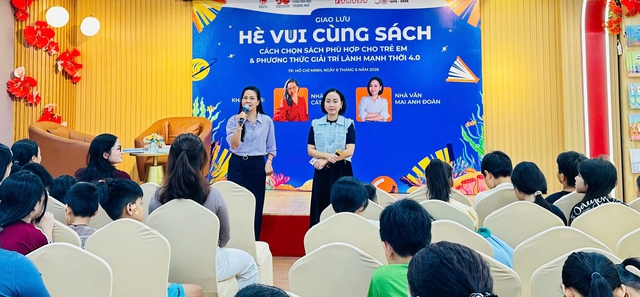 B&iacute; quyết gi&uacute;p trẻ t&igrave;m thấy niềm vui với s&aacute;ch- Ảnh 1.