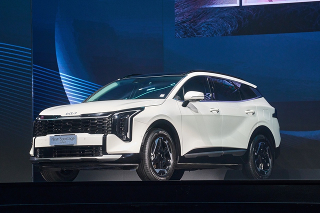 THACO chỉ bán KIA Sportage hybrid tại Việt Nam, khai tử bản máy dầu- Ảnh 1. THACO chỉ bán KIA Sportage hybrid tại Việt Nam, khai tử bản máy dầu- Ảnh 1.