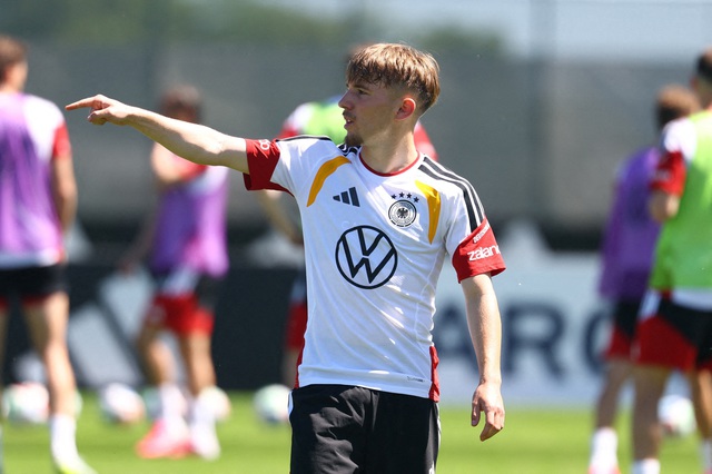 &lsquo;Vi&ecirc;n ngọc mới&rsquo; của đội tuyển Đức nhập viện khẩn, HLV Nagelsmann gọi người thay thế gấp- Ảnh 1.