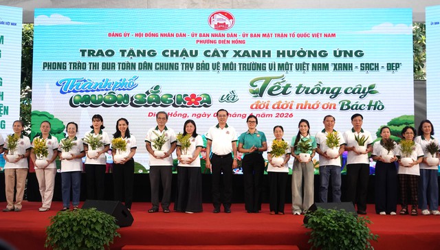 Nhiều phường ở TP.HCM hưởng ứng ng&agrave;y hội m&ocirc;i trường - Ảnh 3.