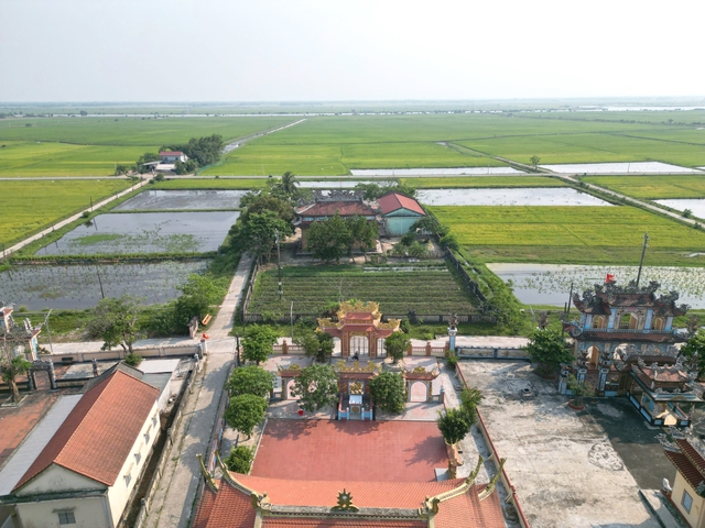 Trăm năm đất tổ kim hoàn: Làng Kế Môn và duyên phận với vàng- Ảnh 2. Trăm năm đất tổ kim hoàn: Làng Kế Môn và duyên phận với vàng- Ảnh 2.
