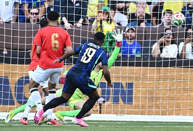 Endrick ghi b&agrave;n cho Brazil, lập tức cảm ơn HLV Ancelotti- Ảnh 1.