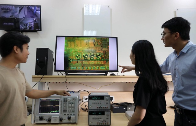 VN bứt phá bằng KH-CN: Chiến lược xây dựng nguồn nhân lực STEM - Ảnh 2.