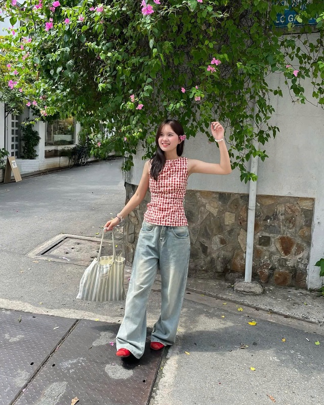 Sức sống mới của họa tiết gingham, nét cổ điển lên ngôi thời thượng - Ảnh 4.